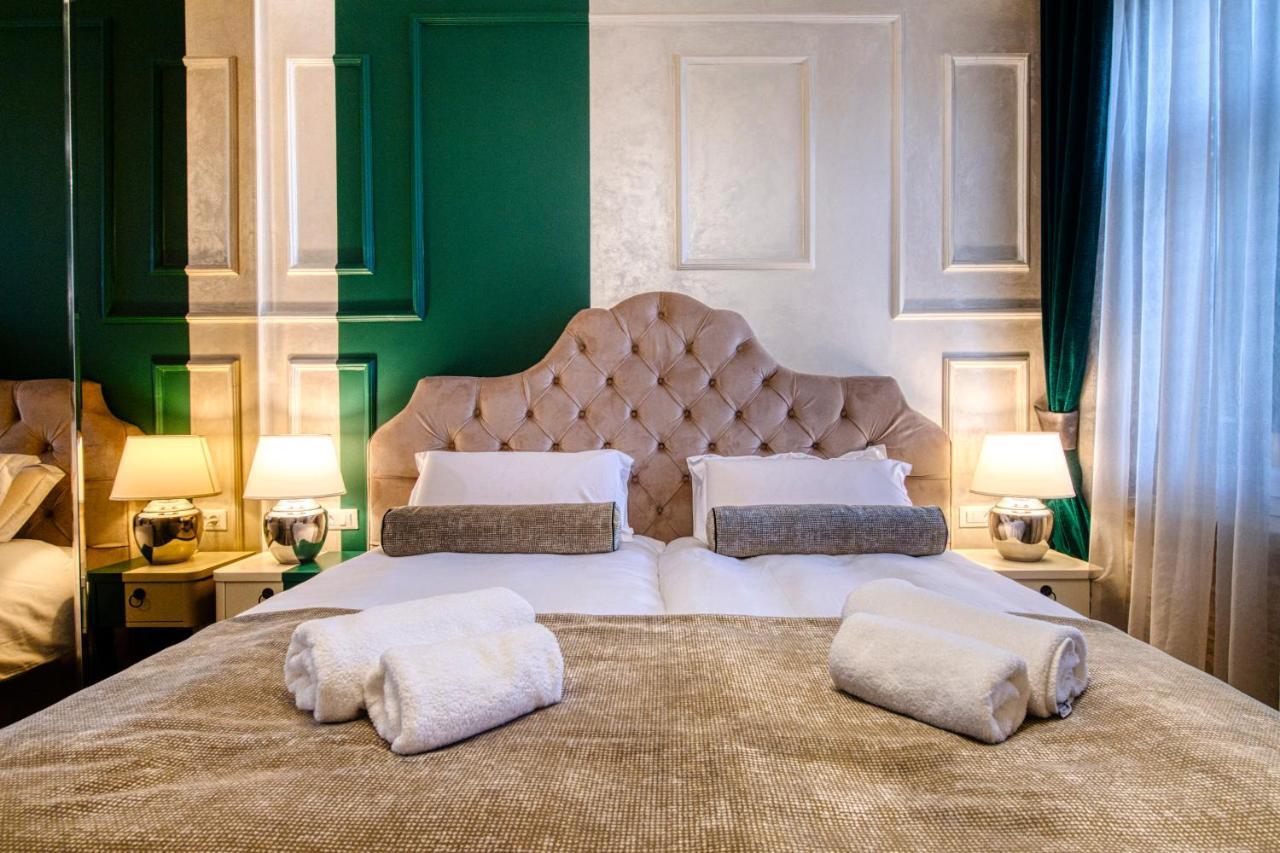 Riva Palace - Design Rooms ซาดาร์ ภายนอก รูปภาพ